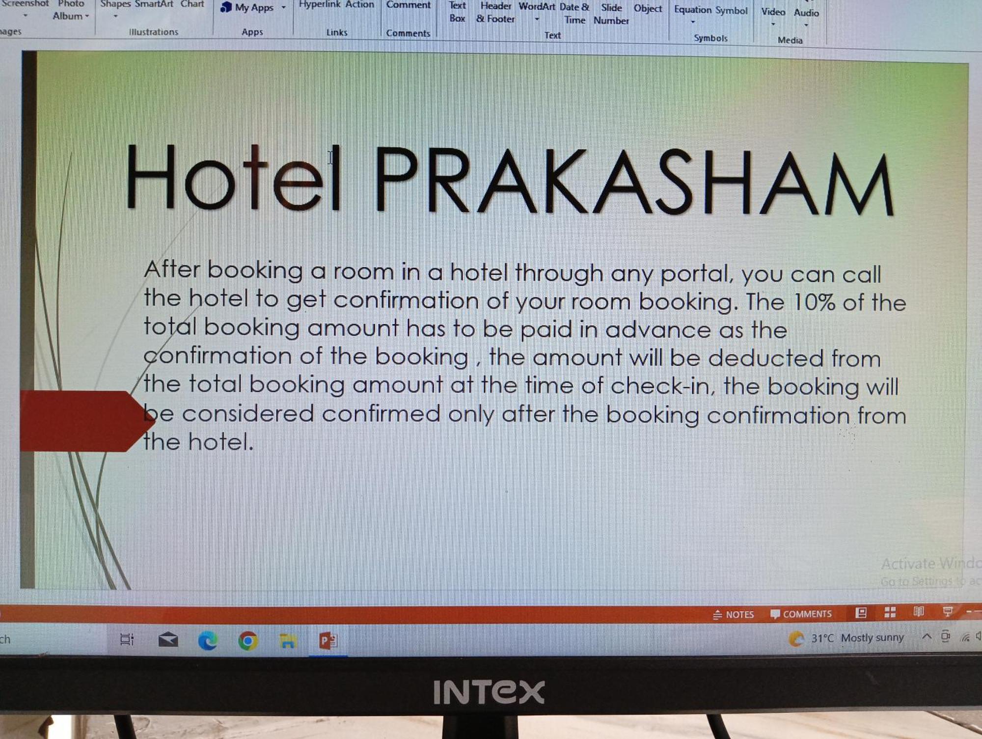 Hotel Prakasham Ujjain Exteriör bild